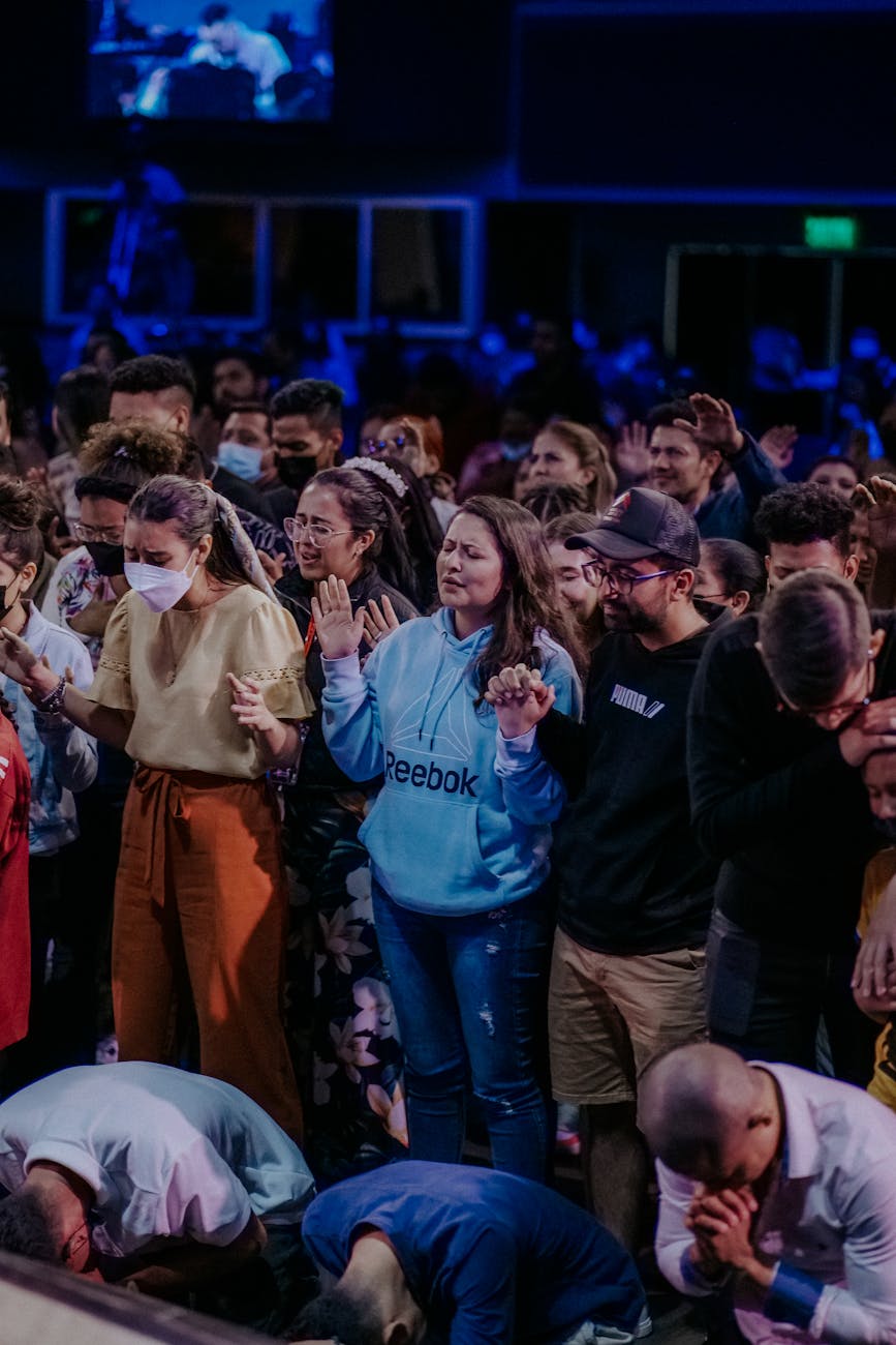 Prayer as Worship (Worship Begins at&nbsp;Home)